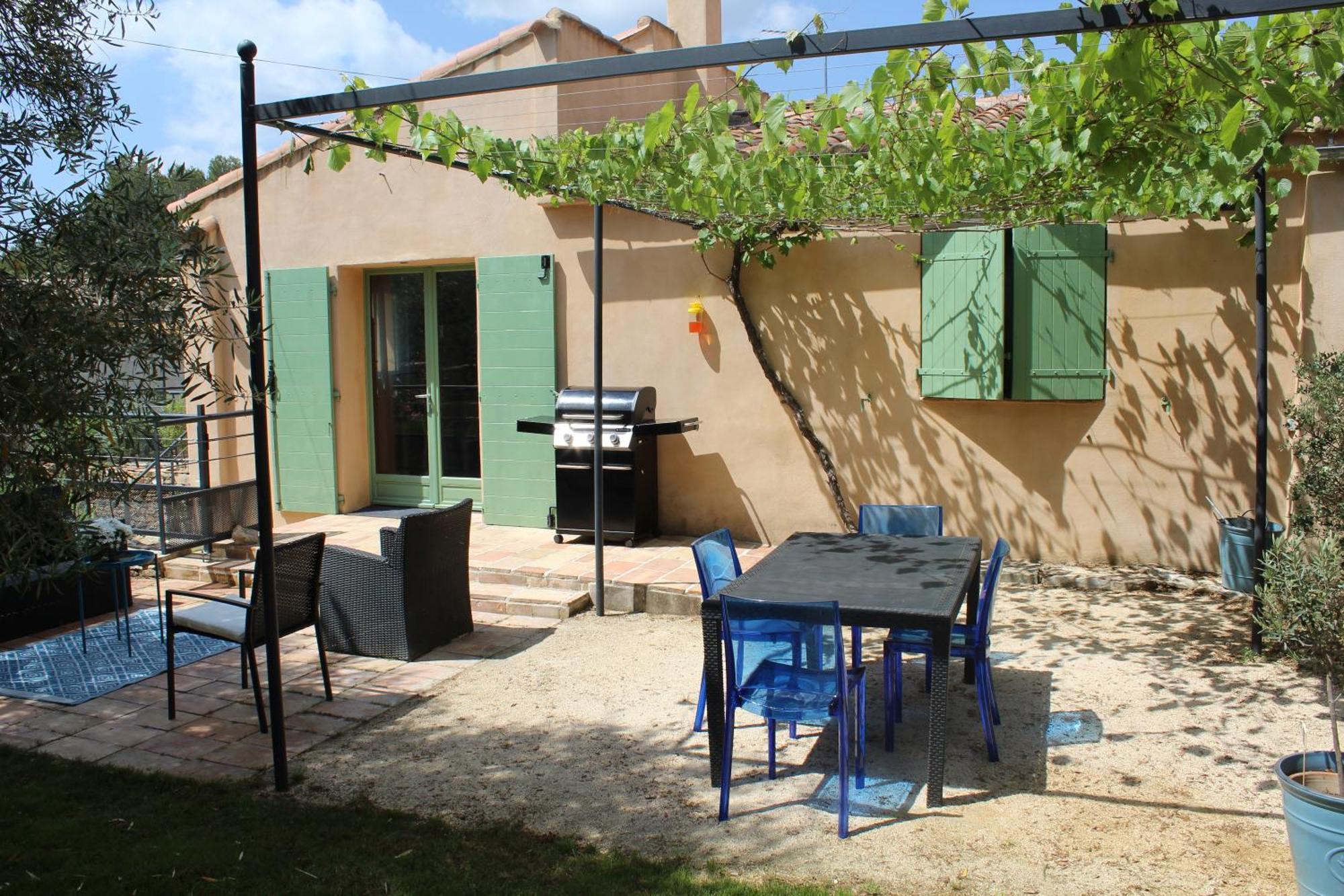 Villa Pierre Blanche Le Calme A 5Mn Du Centre Ville Nimes Exterior foto