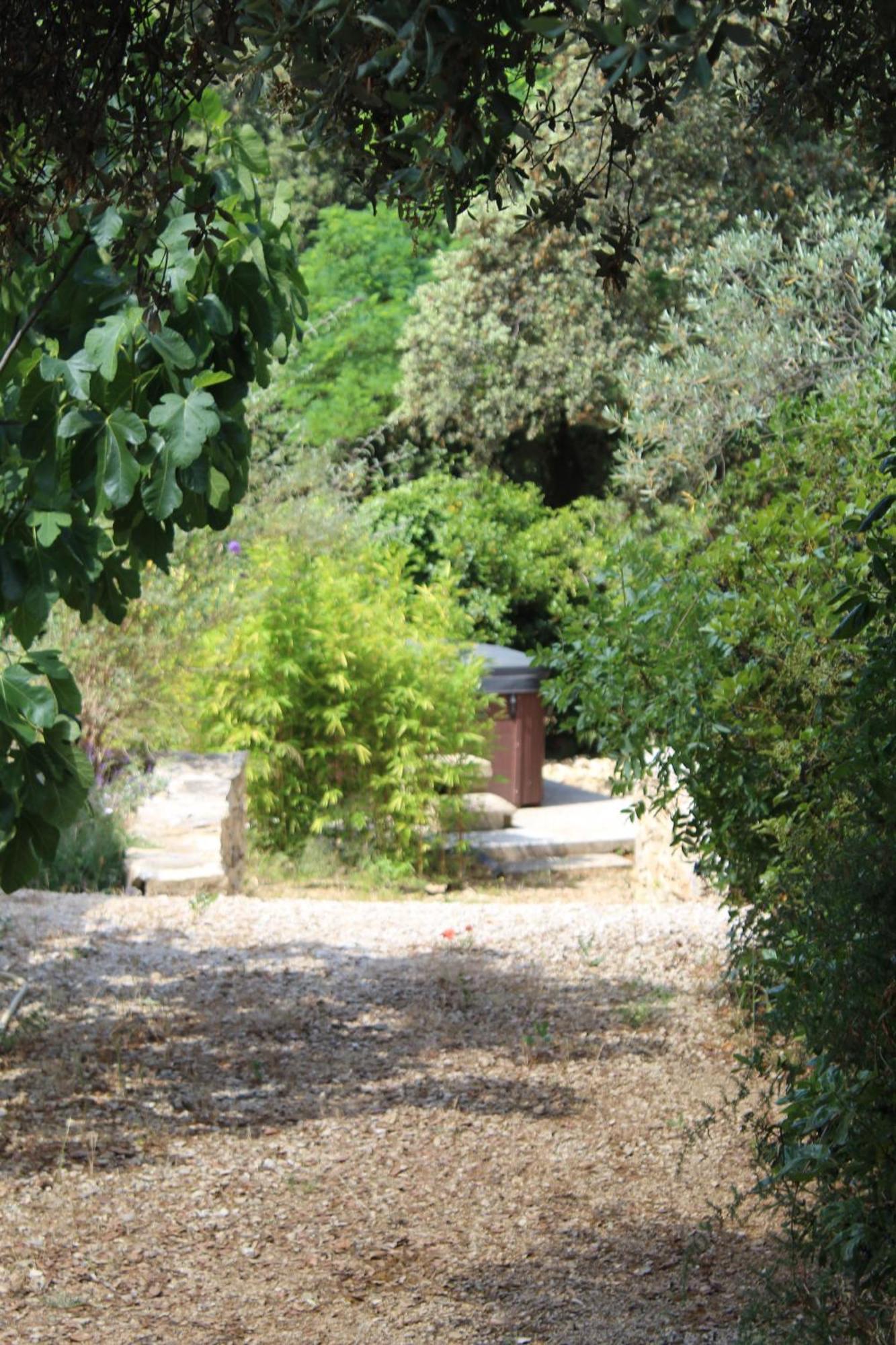 Villa Pierre Blanche Le Calme A 5Mn Du Centre Ville Nimes Exterior foto