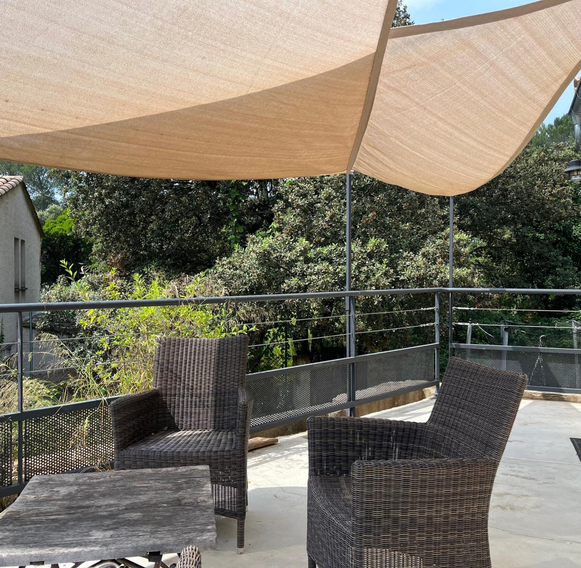 Villa Pierre Blanche Le Calme A 5Mn Du Centre Ville Nimes Exterior foto